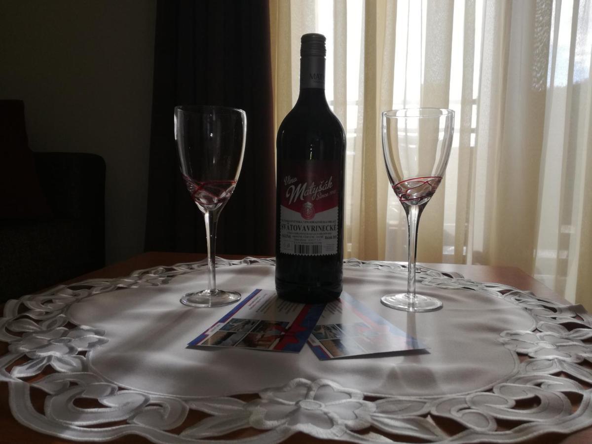 Luxury Apartment Bešeňová Dış mekan fotoğraf