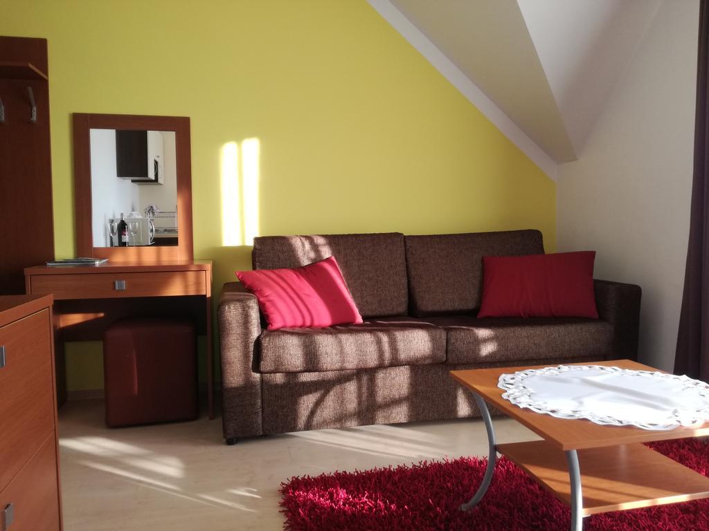 Luxury Apartment Bešeňová Dış mekan fotoğraf